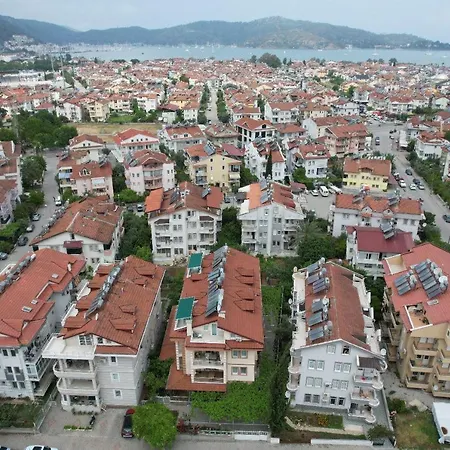 Tanaydin Evleri فندق